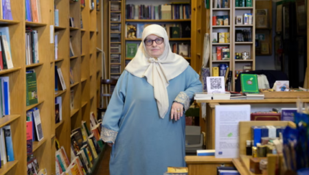 أقدم مكتبة إسلامية في لندن مهددة بالإغلاق بعد أربعة عقود من الخدمة